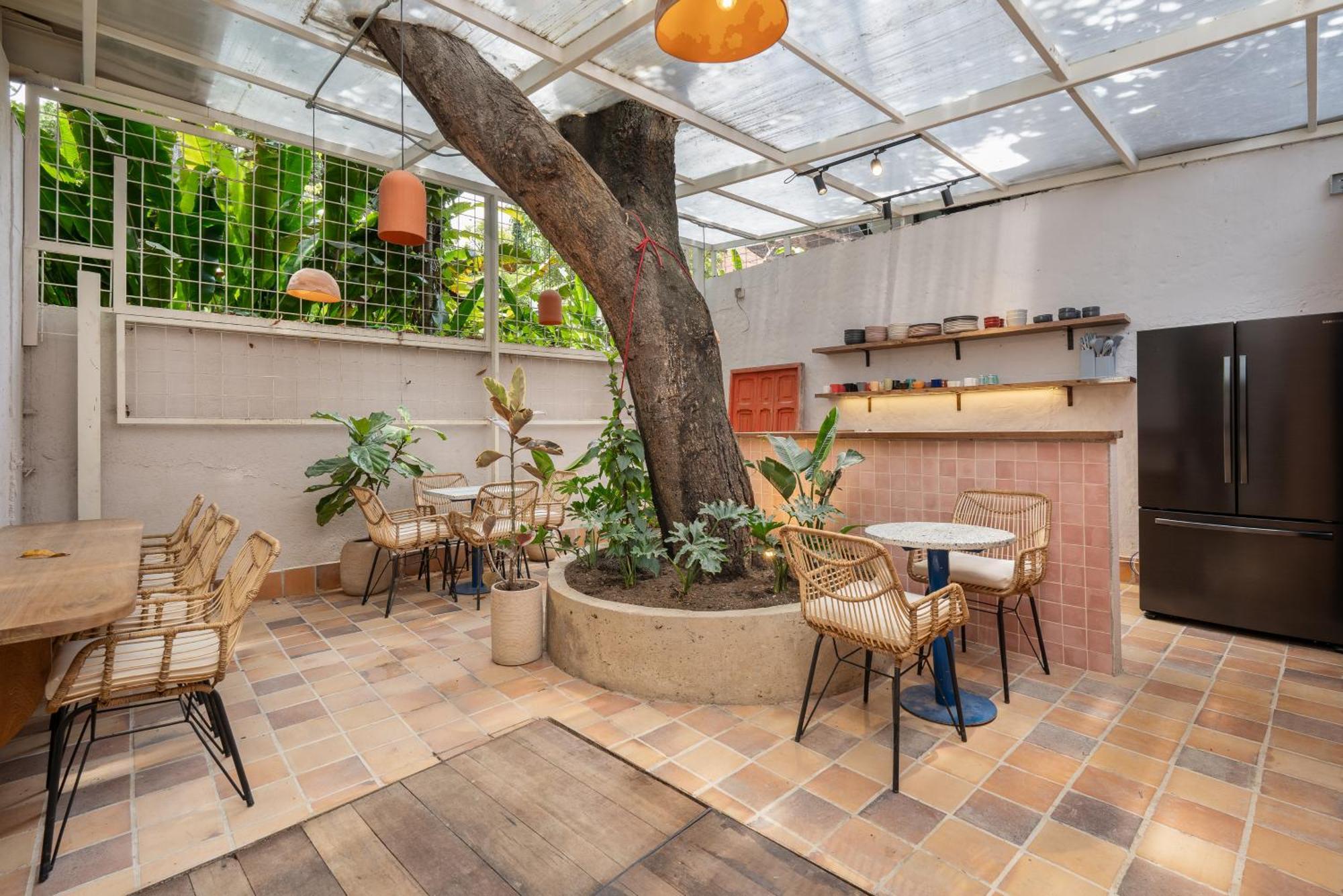 Botanica Casa Hotel Manila By Housy Host Medellin Exterior photo