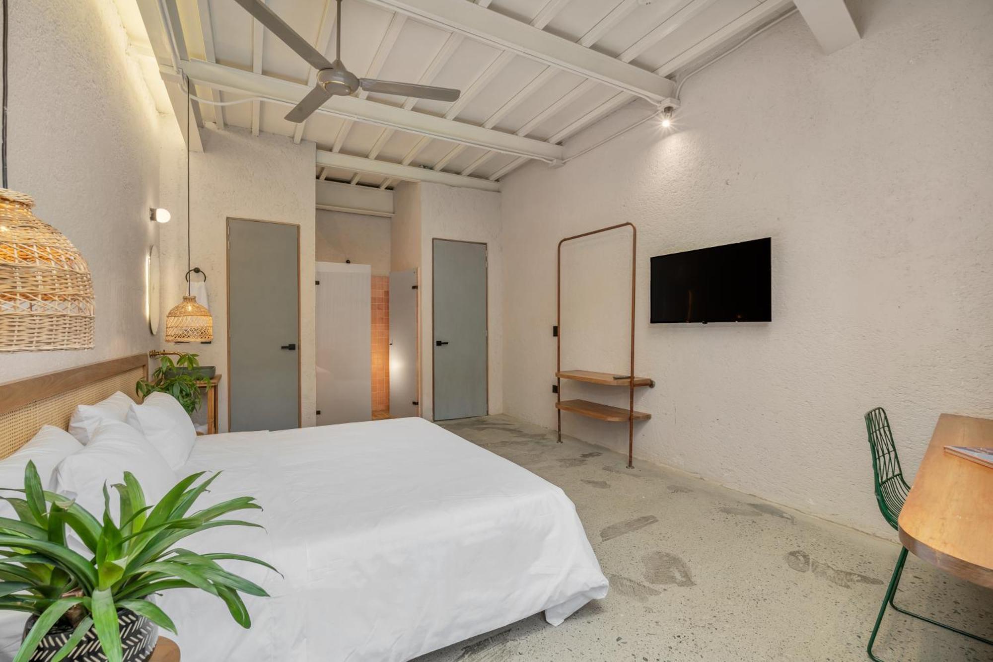 Botanica Casa Hotel Manila By Housy Host Medellin Exterior photo